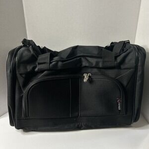 5 Cities 18x12x8 in Duffle Bag BlackCabin Friendly Lightweight Adjustable Straps